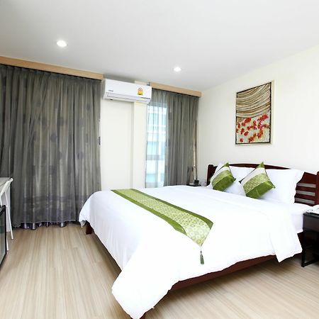 Icheck Inn Sukhumvit 22 Bangkok Exterior foto